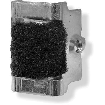 1970/1979 DR PNL RETAIN PLATE- C/R